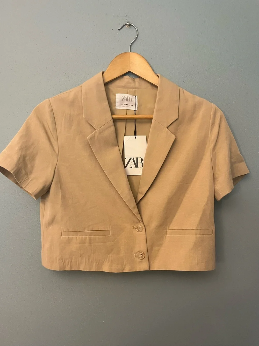 Zara Cropped Short-Sleeve Blazer